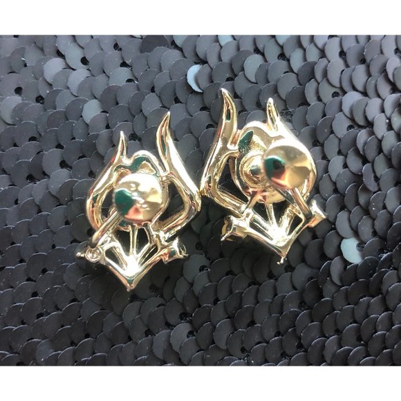 Rare Vintage Coro Signed Purple & Pearl Screw back Earrings - Picture 3 of 3